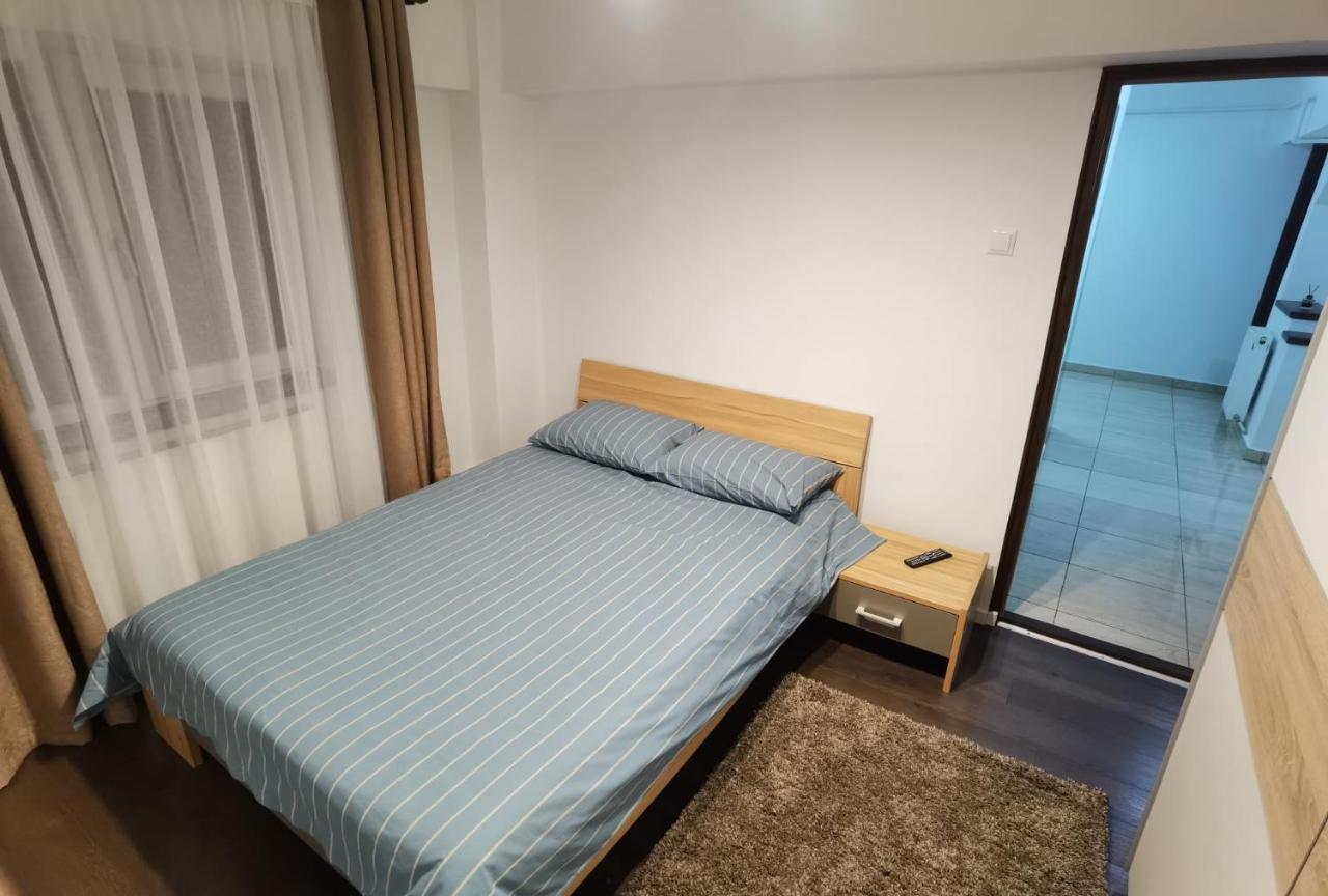 Târgu Jiu Apartament - Central מראה חיצוני תמונה